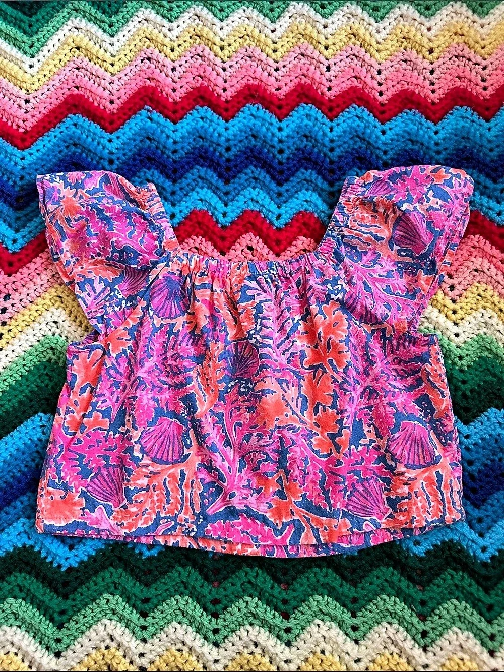 Tommy Bahama SIZE 7 Crop Top